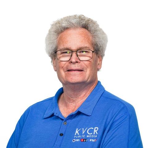 Robert "Chuck" Rienstra